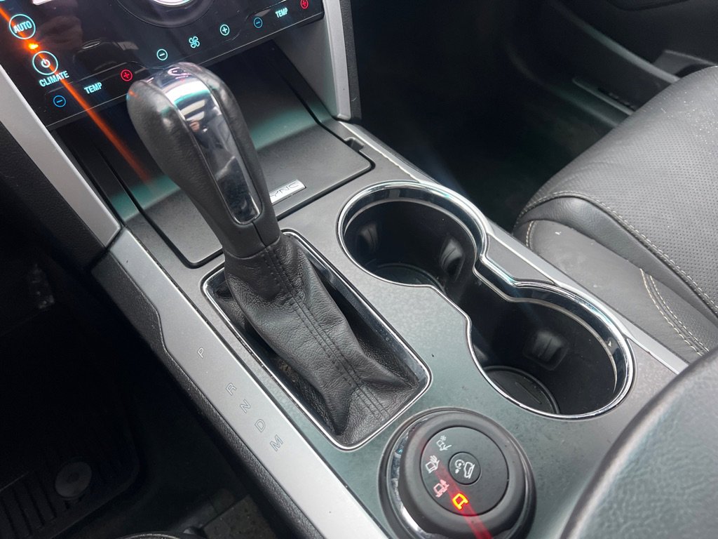 Used 2015 Ford Explorer Sport w/ Equipment Group 401A image 18