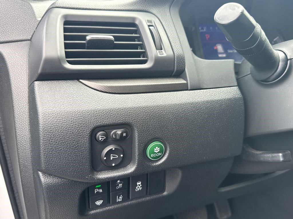 Certified 2023 Honda Passport TrailSport image 23