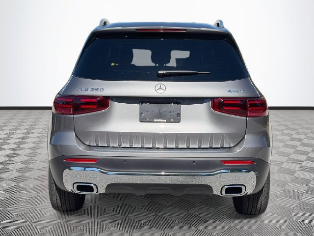 New 2026 Mercedes-Benz GLB 250 4MATIC image 5