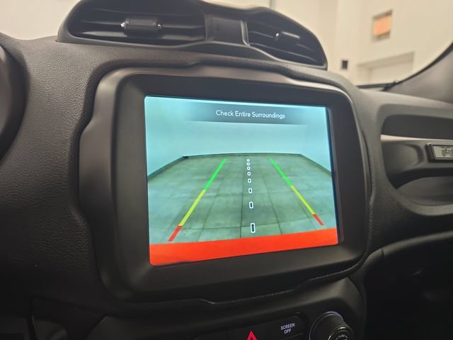 Used 2021 Jeep Renegade Latitude AWD/4WD image 21