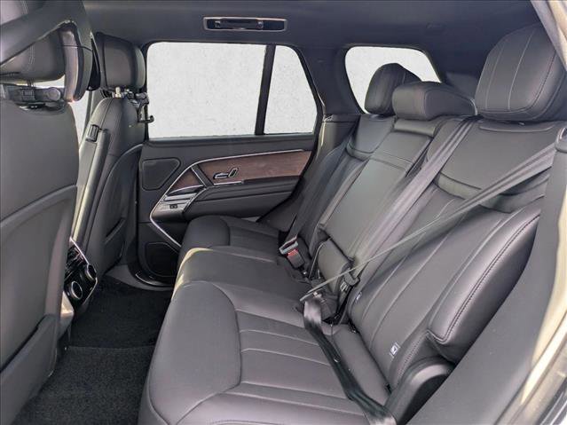 New 2025 Land Rover Range Rover SE image 16