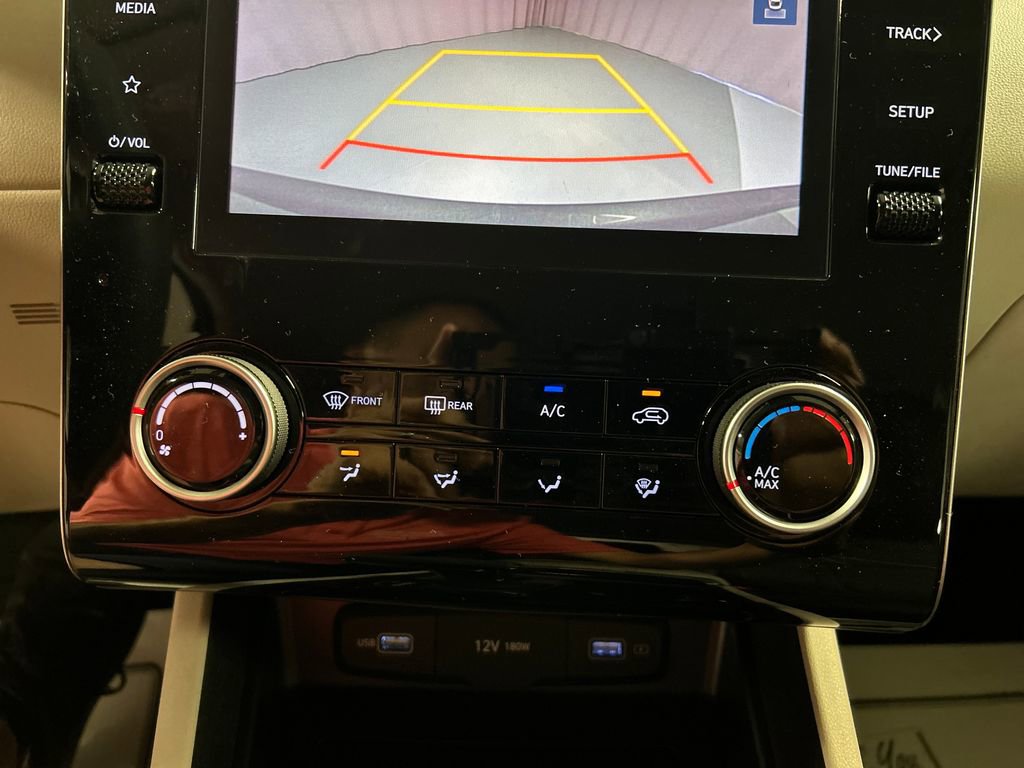 Used 2023 Hyundai Tucson SE image 17