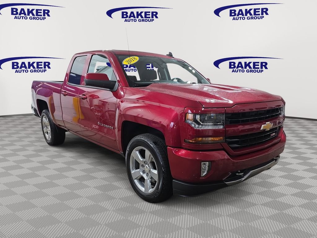 Used 2018 Chevrolet Silverado 1500 LT w/ All Star Edition AWD/4WD image 3