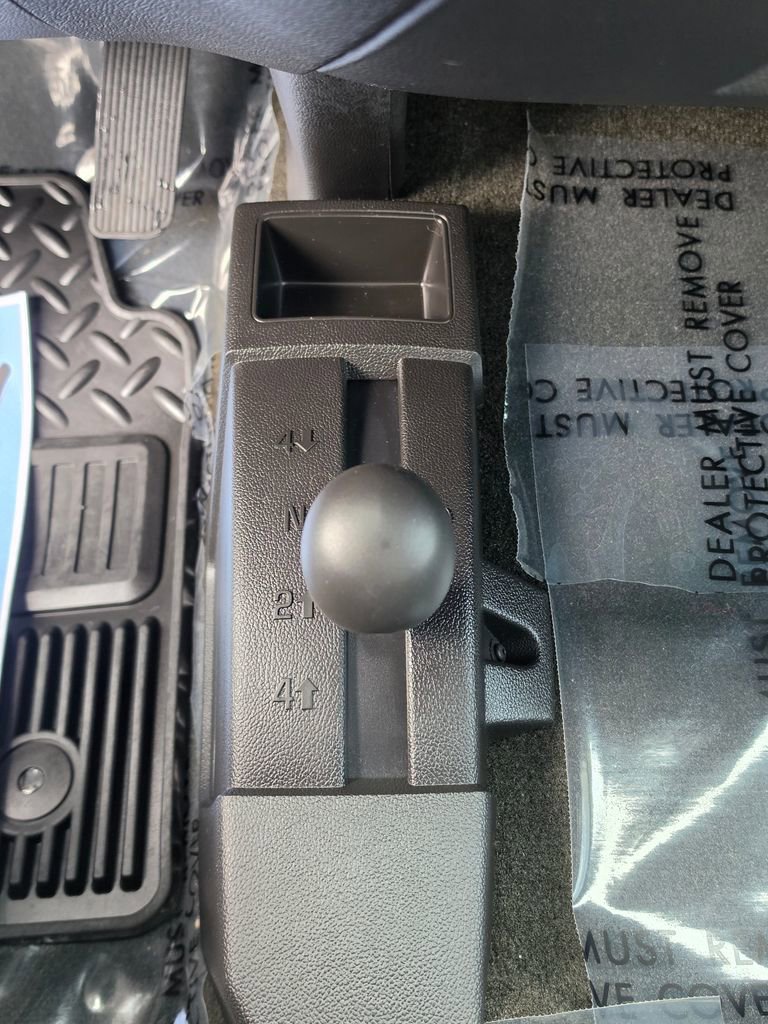 Used 2015 Chevrolet Silverado 1500 LS w/ Trailering Package image 11