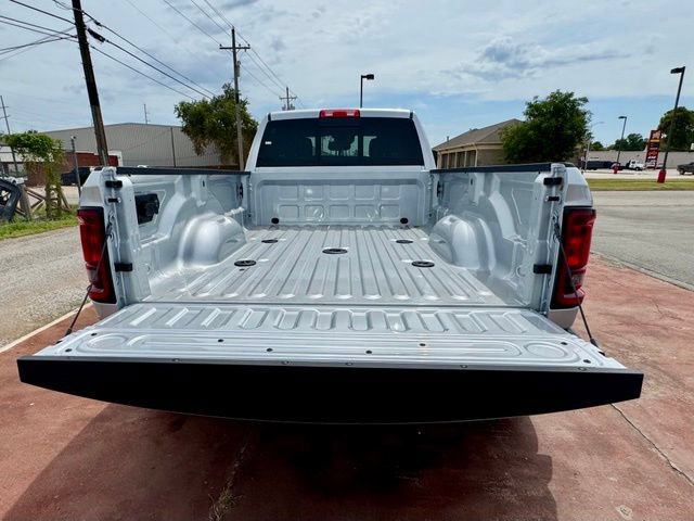 New 2027 RAM 3500 Tradesman AWD/4WD image 7