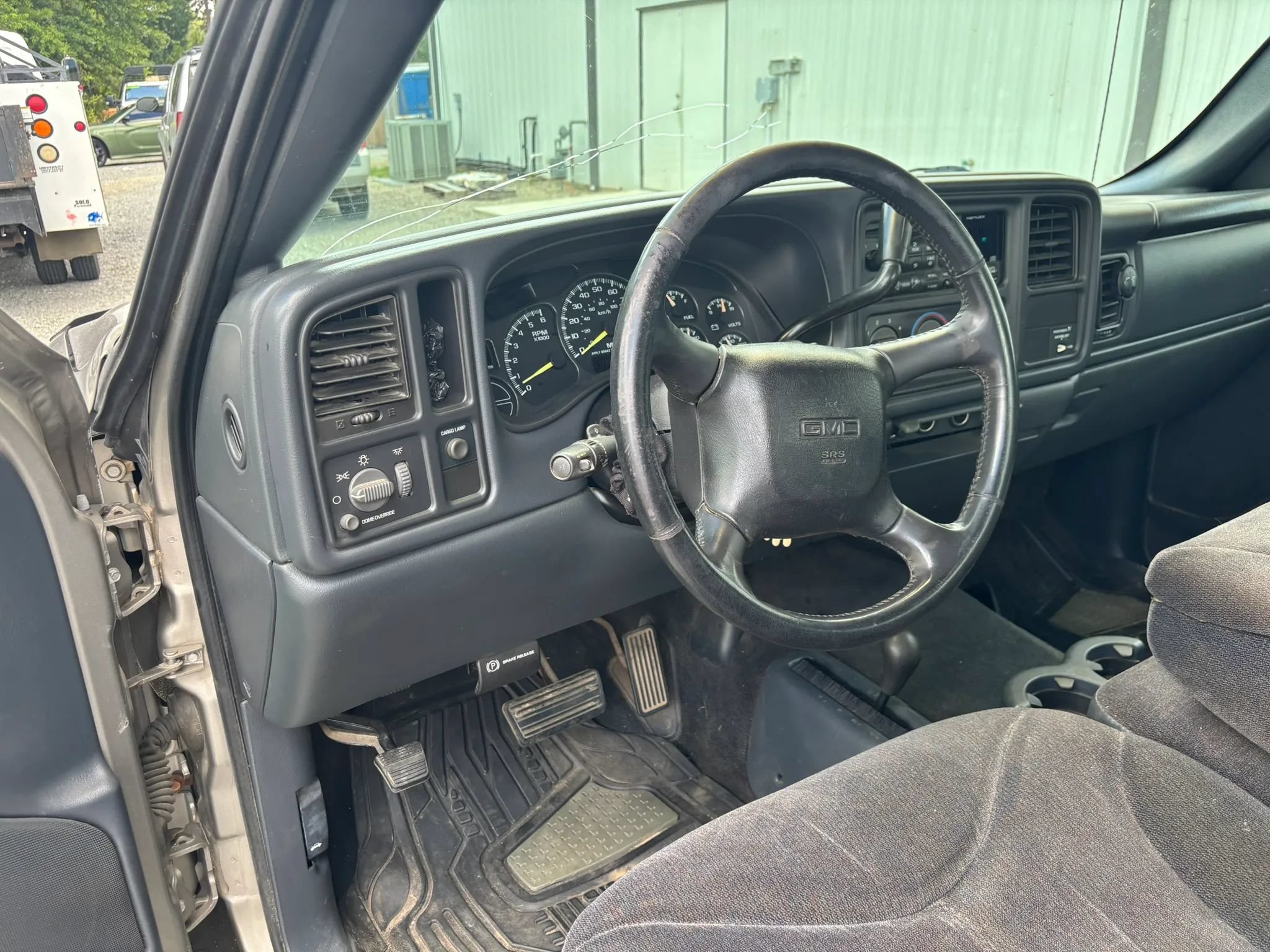 Used 2001 GMC Sierra 1500 4x4 Extended Cab image 12