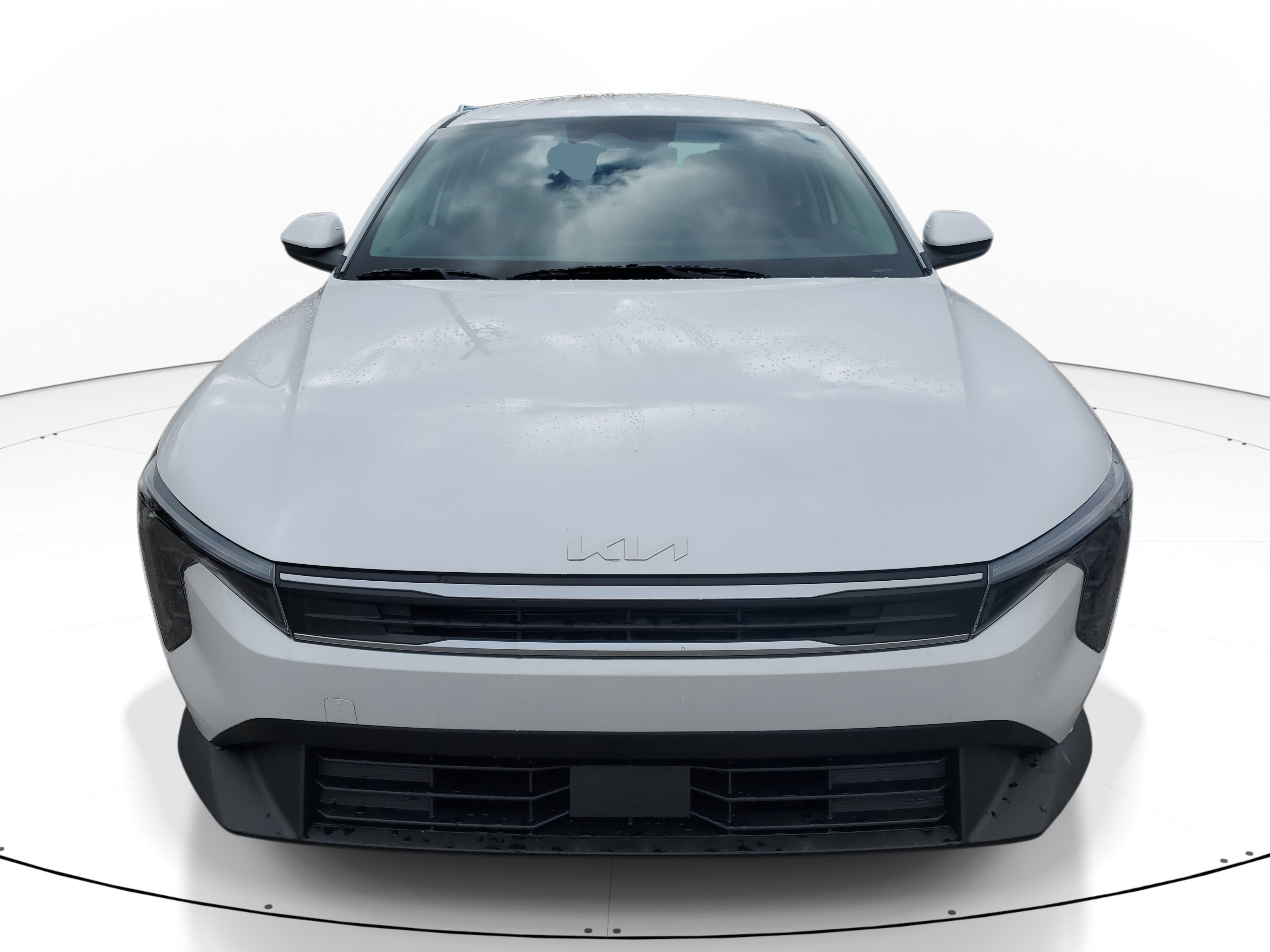 New 2025 Kia K4 LXS image 2