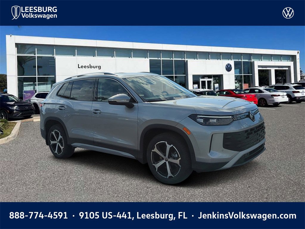 New 2026 Volkswagen Tiguan SE image 1