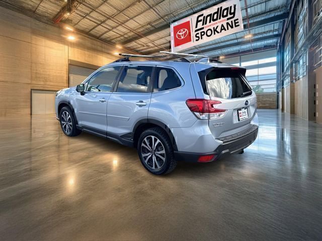 Used 2023 Subaru Forester Limited image 5