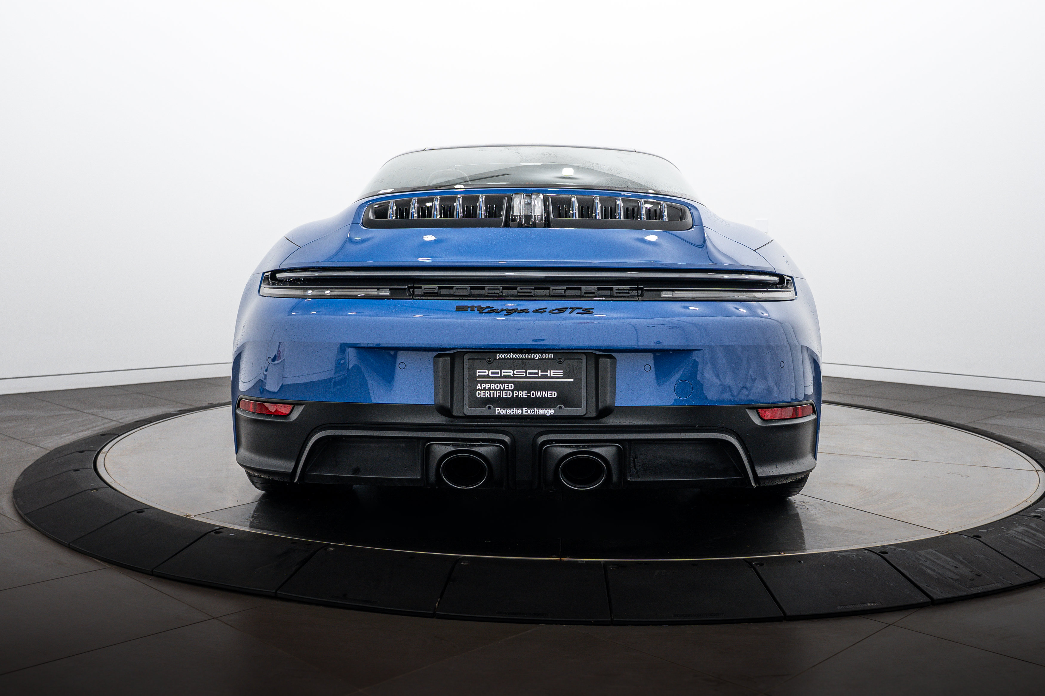 Certified 2025 Porsche 911 Targa 4 GTS AWD/4WD image 6
