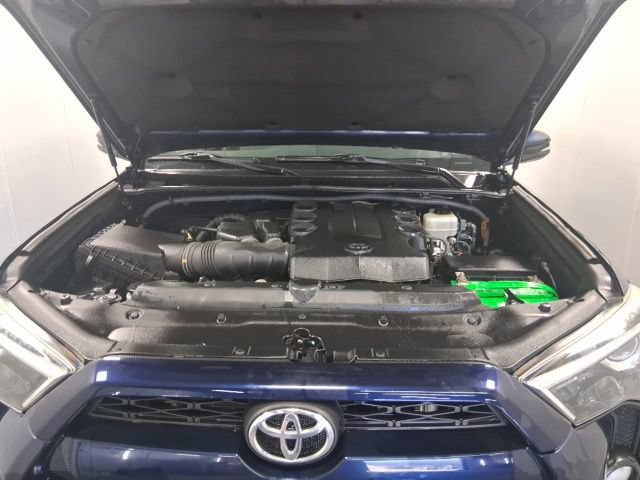 Used 2015 Toyota 4Runner SR5 Premium AWD/4WD image 7