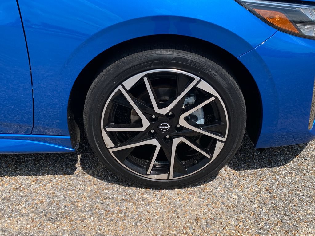 Used 2024 Nissan Sentra SR w/ Trunk Package FWD image 8
