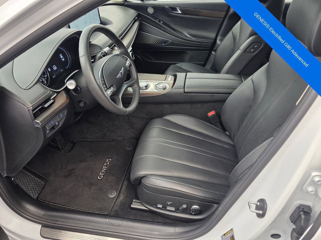 Used 2024 Genesis G80 AWD/4WD image 9