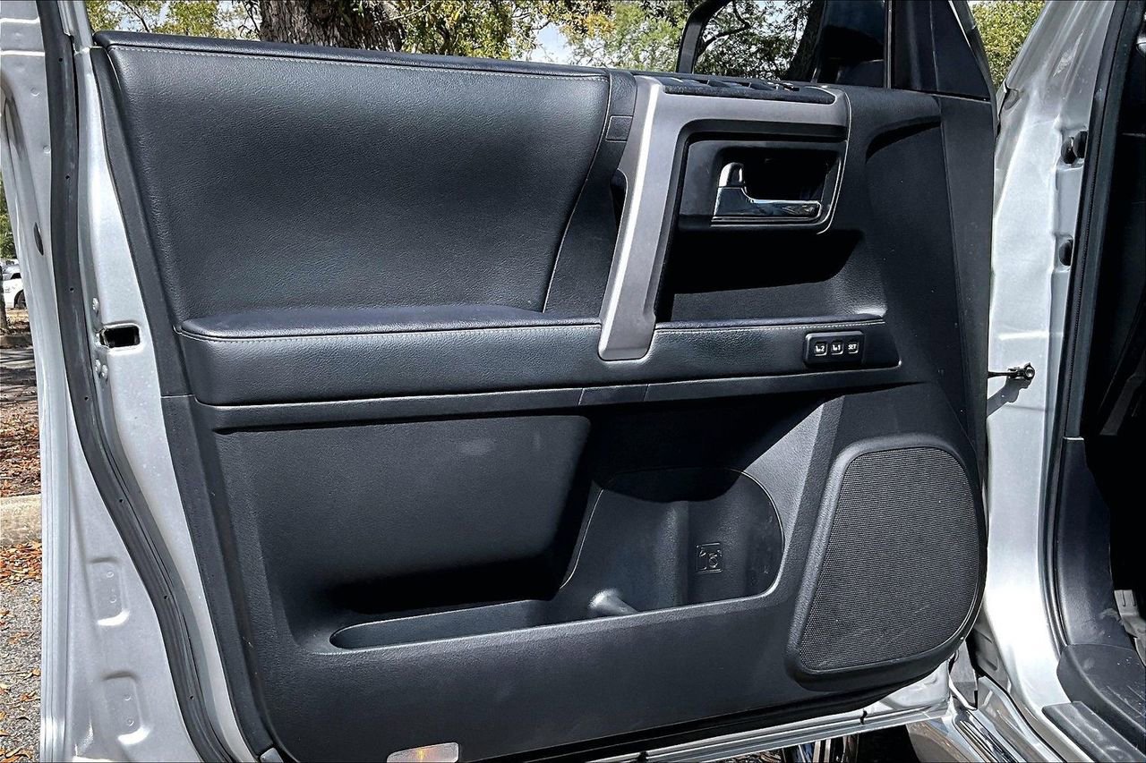 Used 2021 Toyota 4Runner Limited image 17