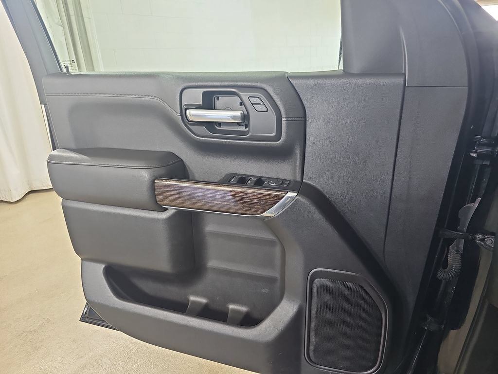 Used 2019 GMC Sierra 1500 Elevation w/ Elevation Value Package AWD/4WD image 32