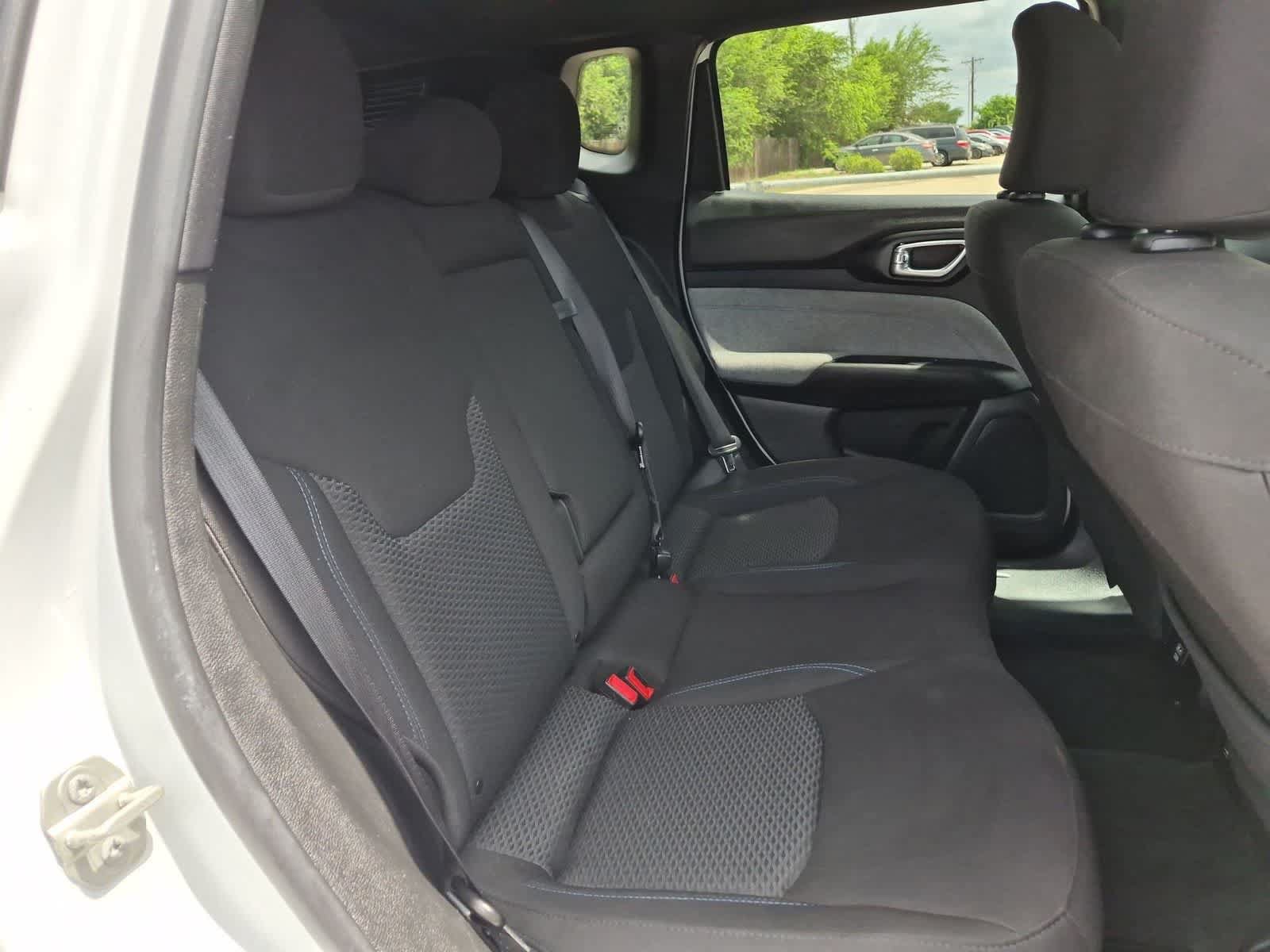 Used 2024 Jeep Compass Sport AWD/4WD image 25
