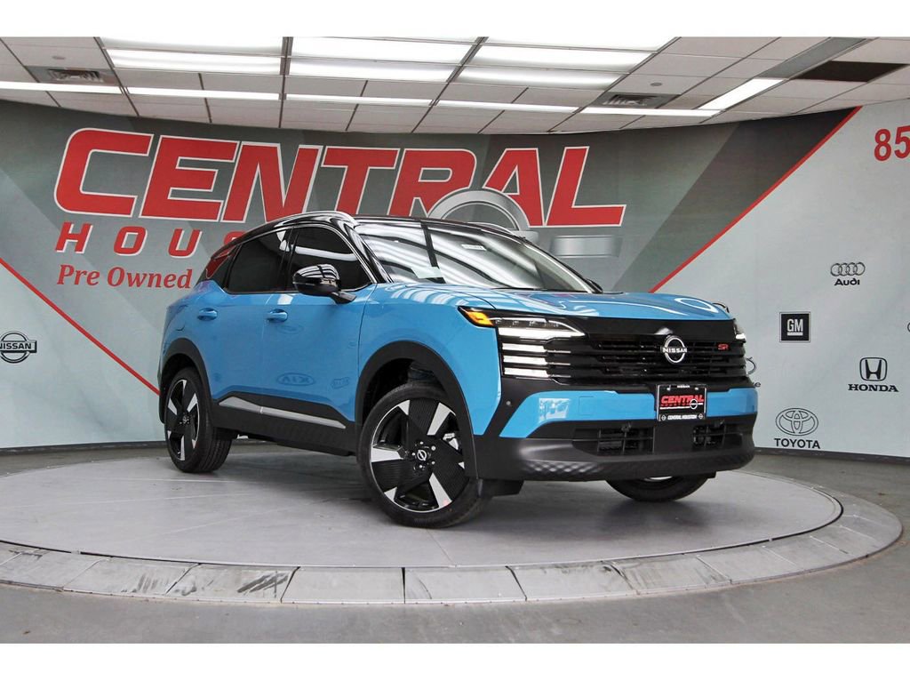 New 2026 Nissan Kicks SR FWD image 1