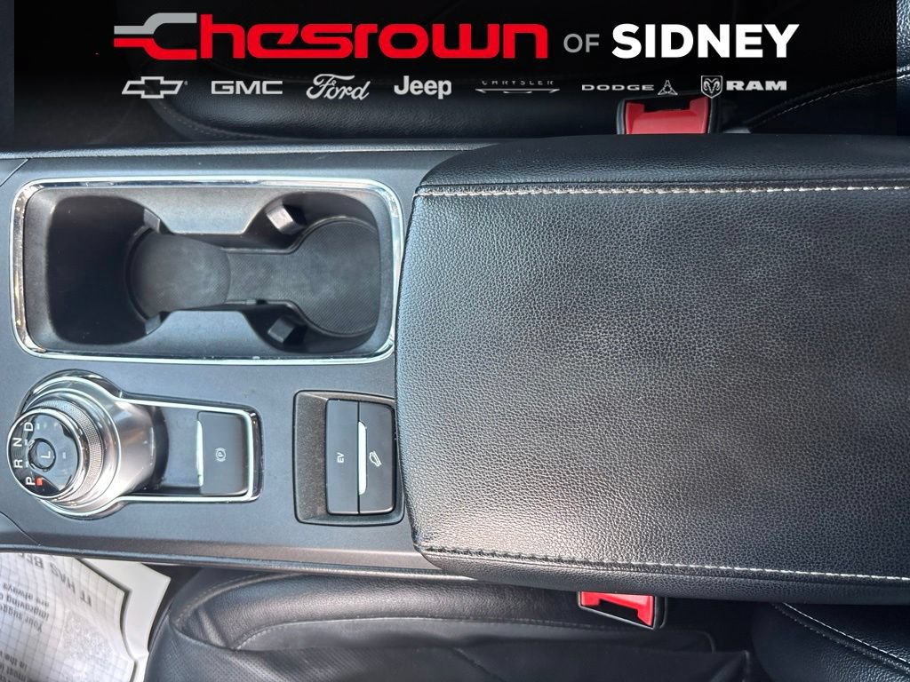 Used 2020 Ford Fusion Energi Titanium FWD image 19