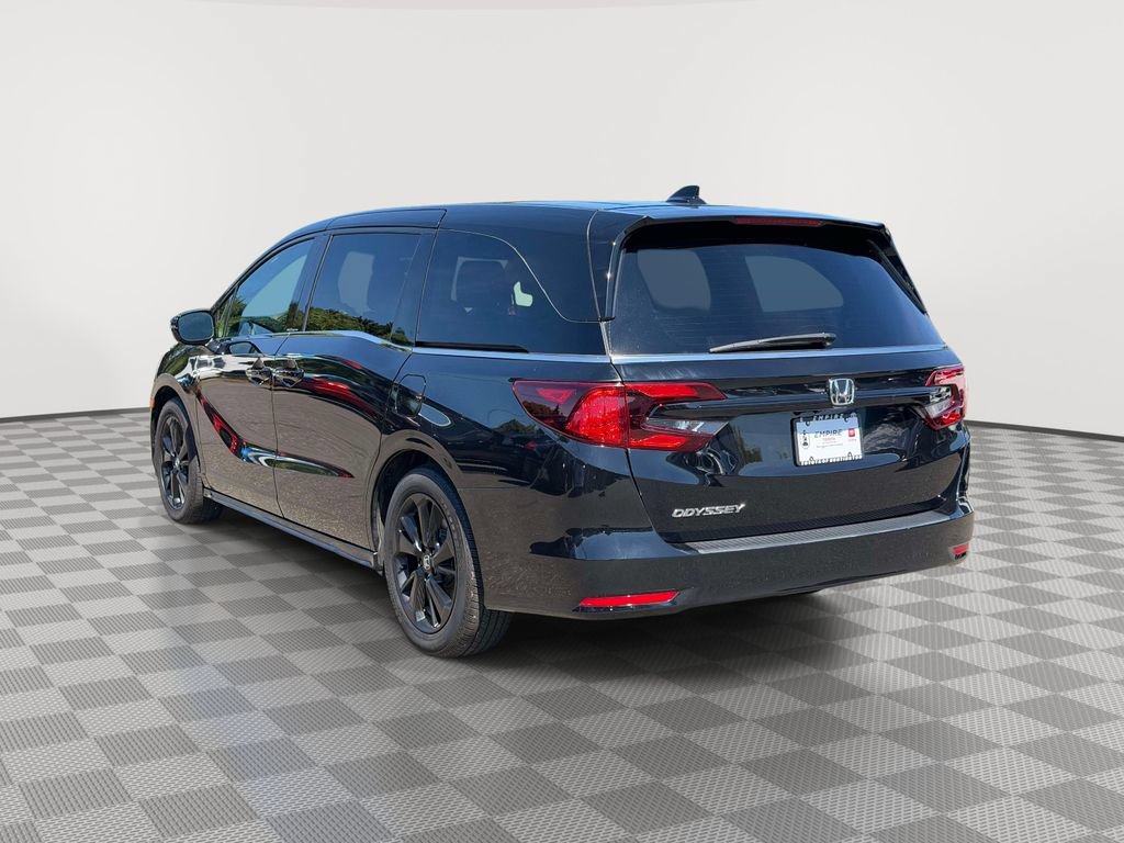 Used 2024 Honda Odyssey Sport image 5