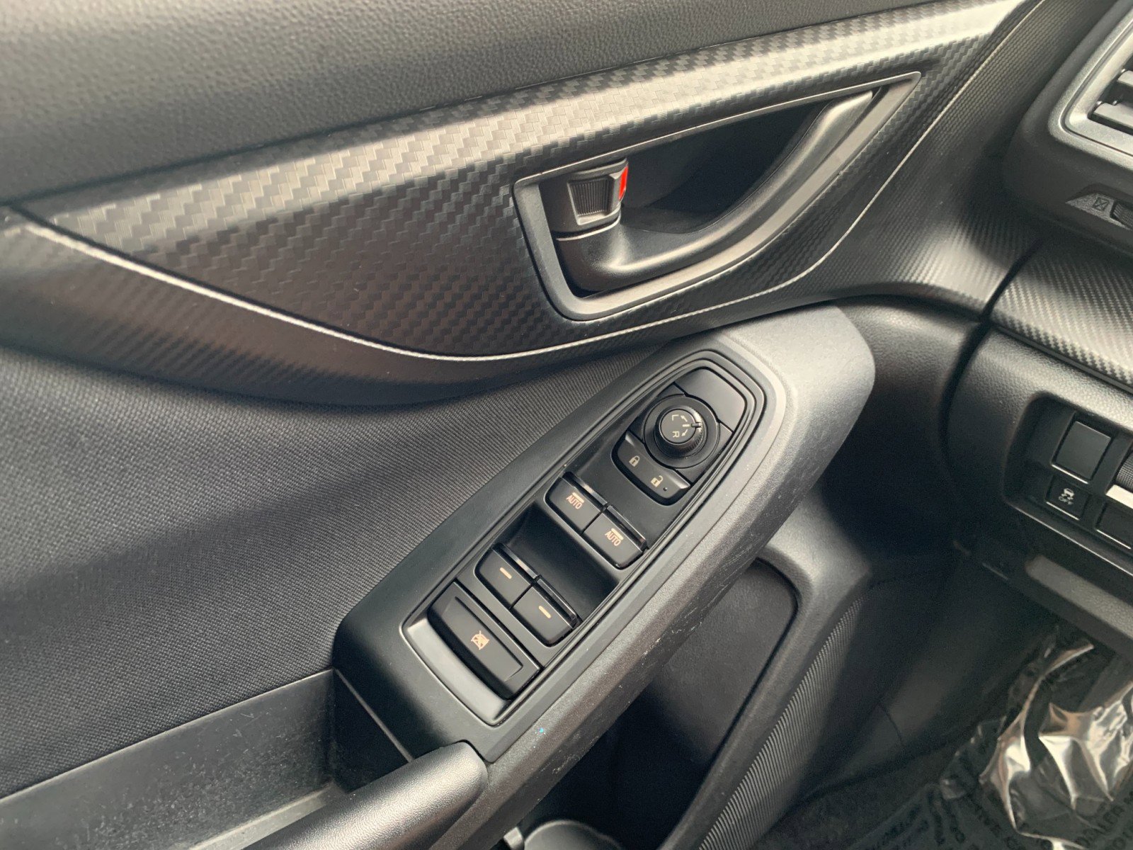 Used 2017 Subaru Impreza 2.0i image 11