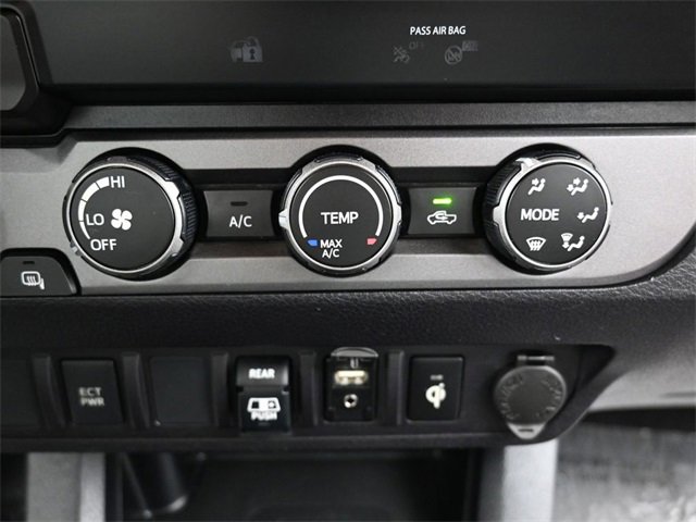 Used 2019 Toyota Tacoma TRD Off-Road image 21