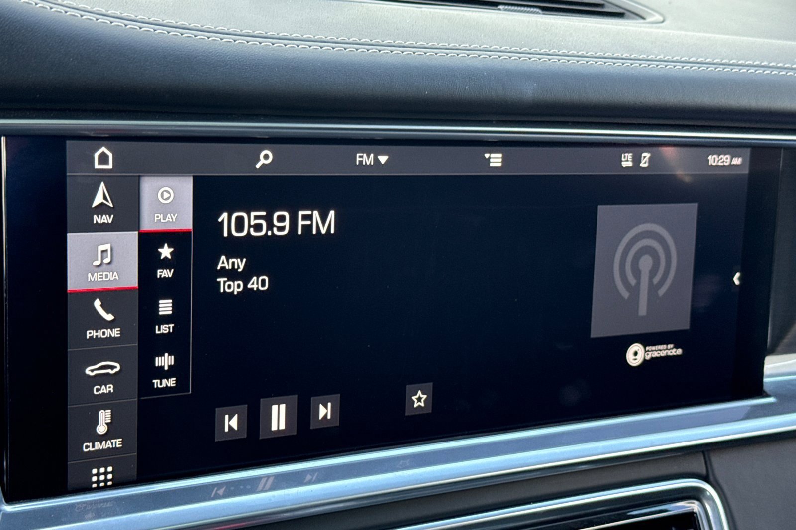 Used 2020 Porsche Panamera GTS image 17