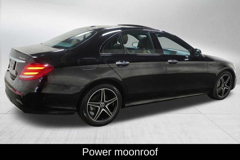 Used 2020 Mercedes-Benz E 350 4MATIC Sedan image 5