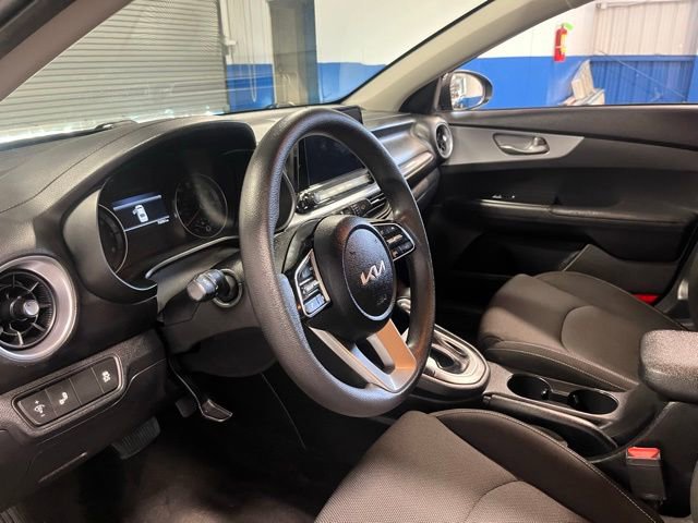 Used 2023 Kia Forte LXS w/ LXS Technology Package image 22