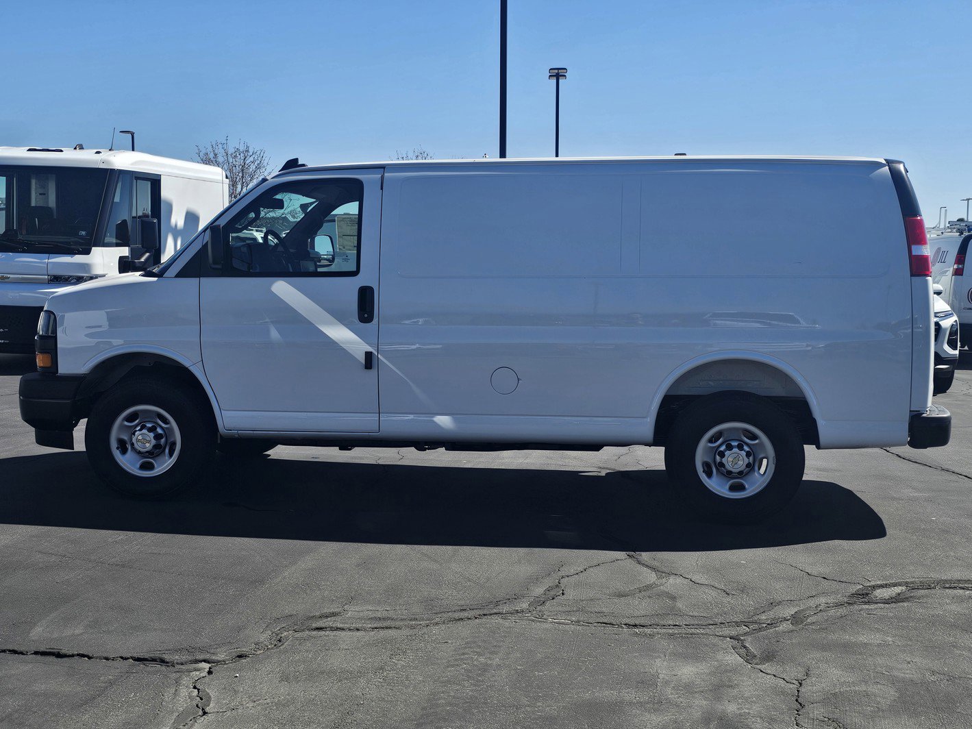 New 2026 Chevrolet Express 2500 w/ Driver Convenience Package RWD image 4
