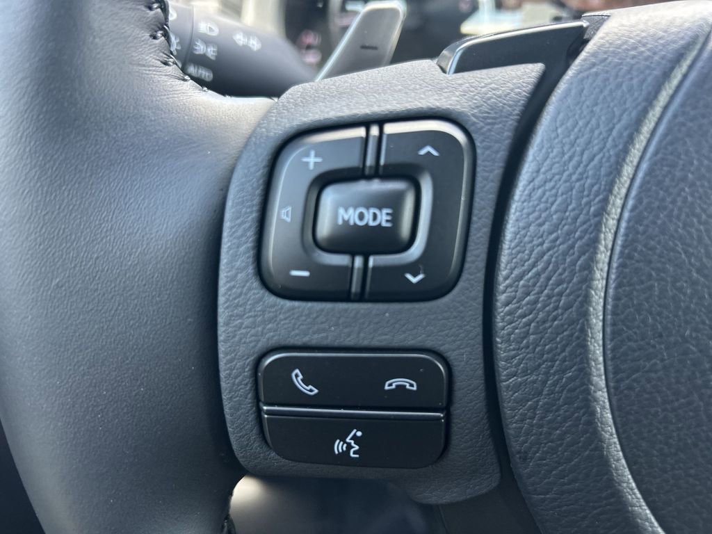 Used 2025 Lexus IS 350 F Sport w/ Accessory Package 2 RWD image 26