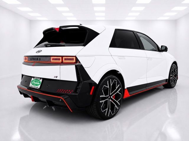 Used 2025 Hyundai Ioniq 5 N AWD/4WD image 6