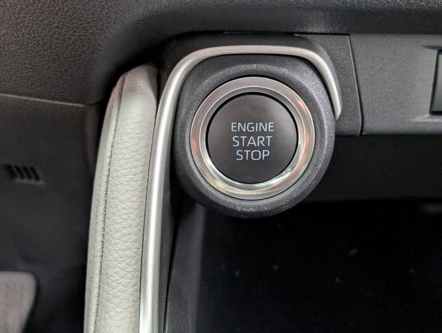 Used 2025 Toyota Grand Highlander AWD image 37