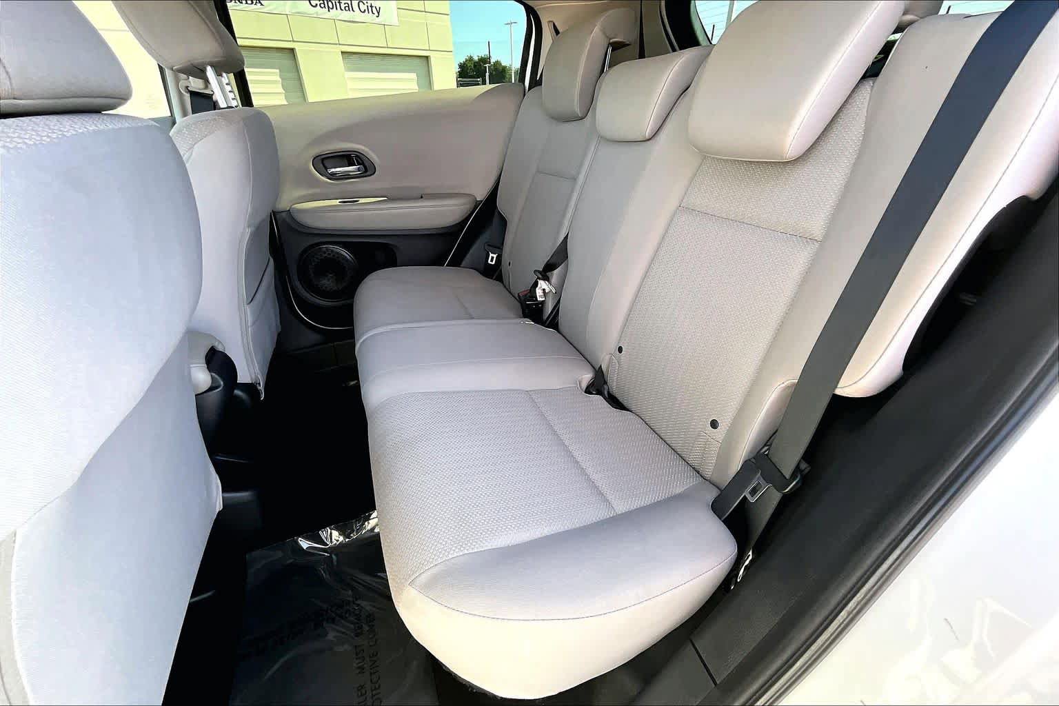 Used 2017 Honda HR-V LX image 20