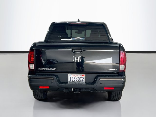 Used 2017 Honda Ridgeline Black Edition image 6