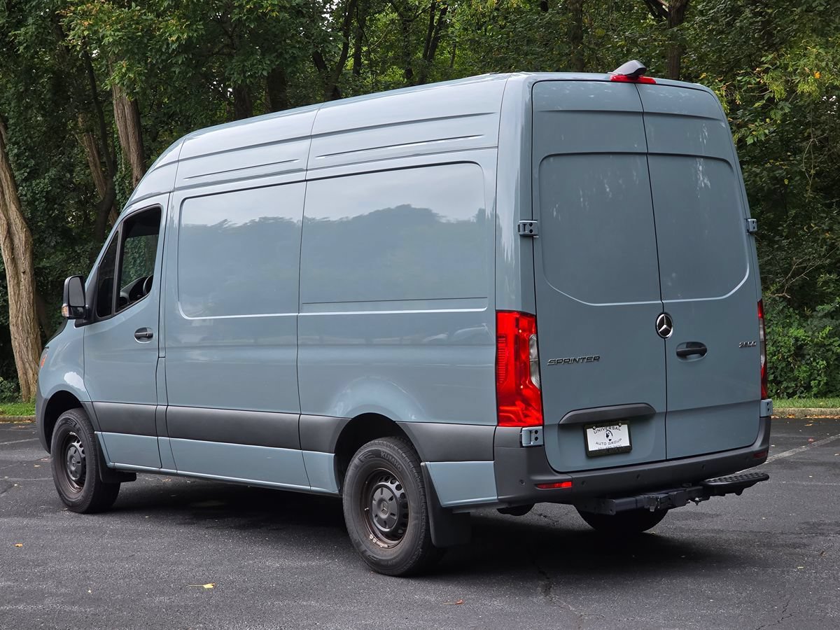 Used 2026 Mercedes-Benz Sprinter 2500 image 4