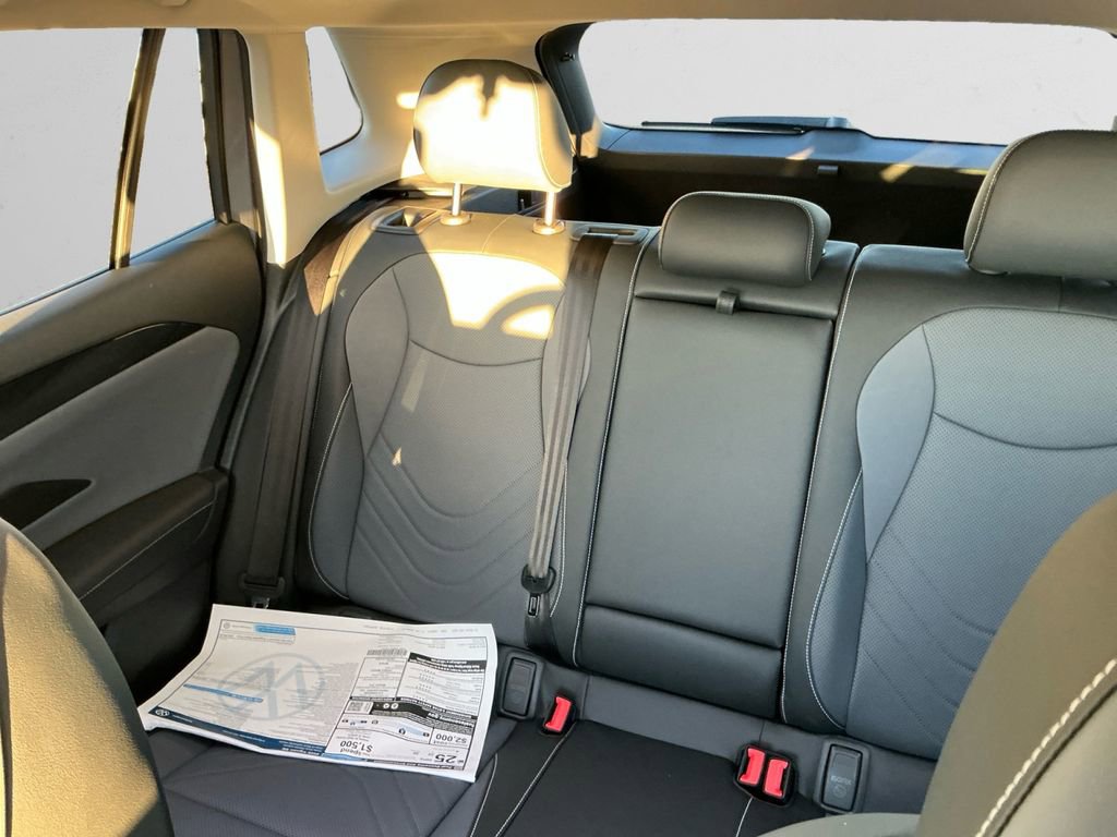 New 2026 Volkswagen Tiguan SE AWD/4WD image 13