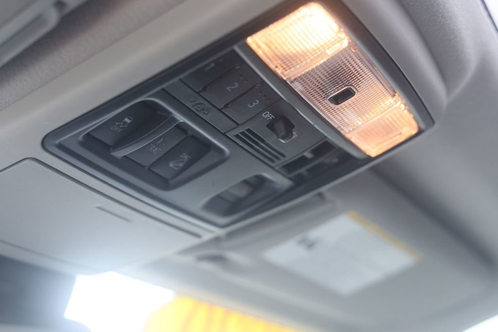 Used 2020 Toyota 4Runner SR5 Premium w/ Moonroof Package image 24