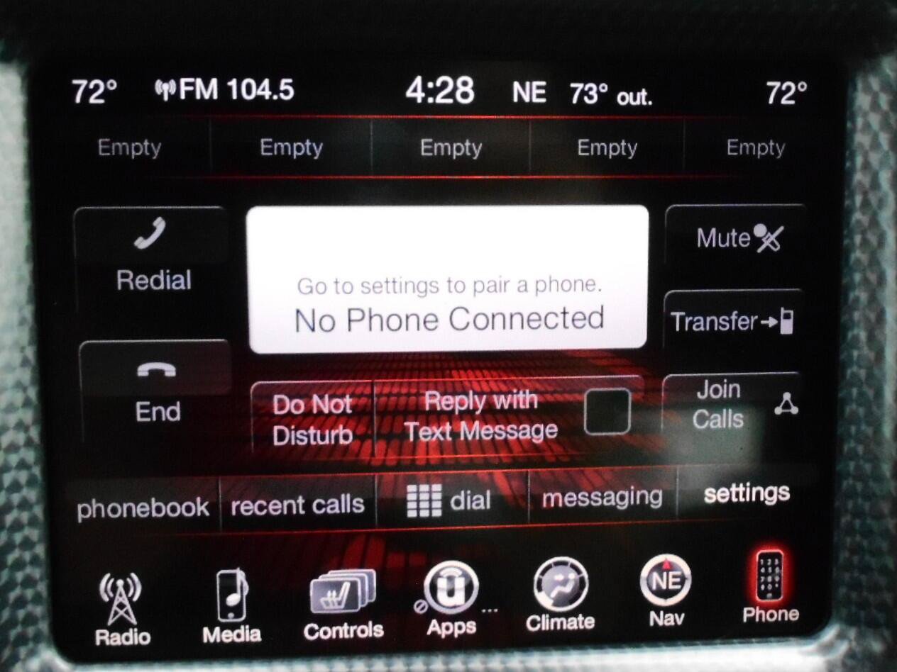 Used 2015 Dodge Challenger SRT Hellcat RWD image 23