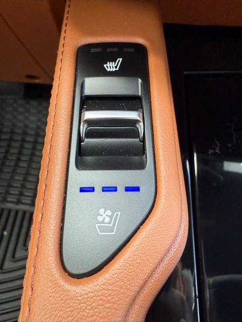 Used 2025 Kia Telluride EX X-Line image 22