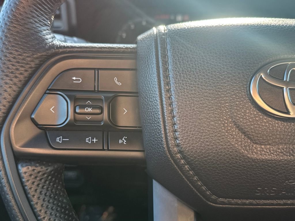 Used 2025 Toyota Tacoma TRD Pro image 19