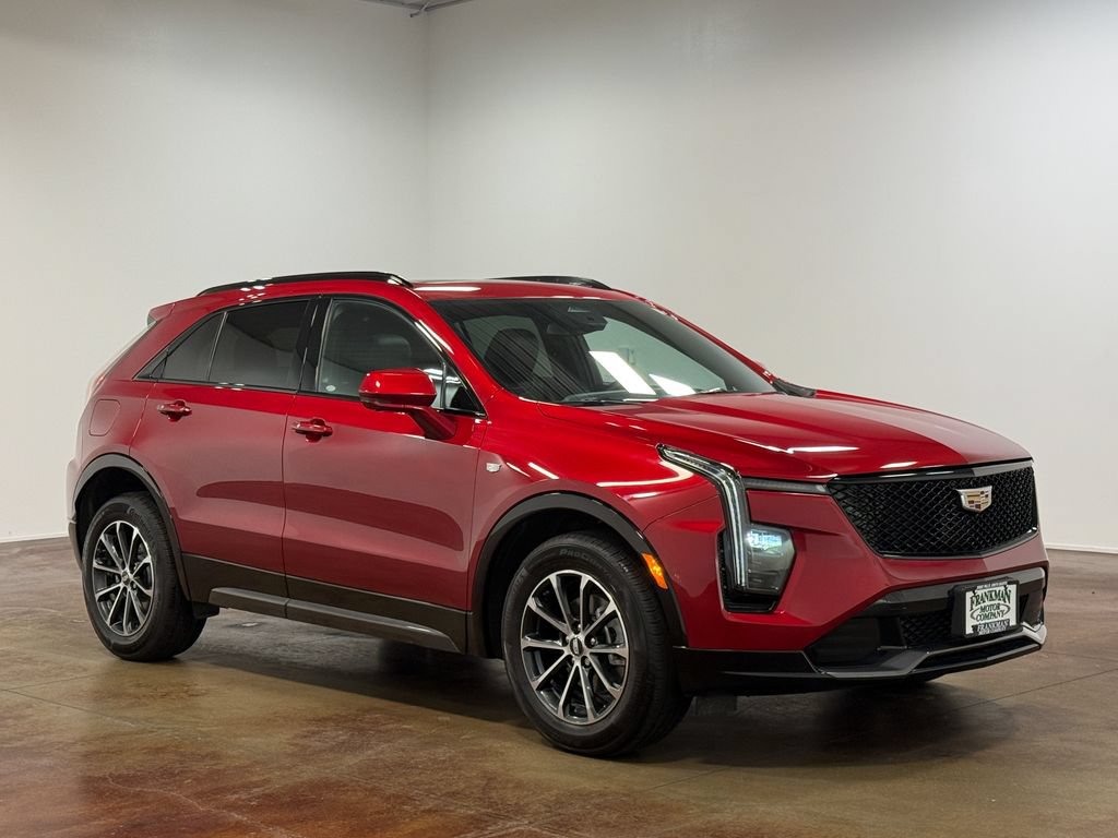 Used 2025 Cadillac XT4 Sport w/ LPO, Floor Liner Package AWD/4WD image 22