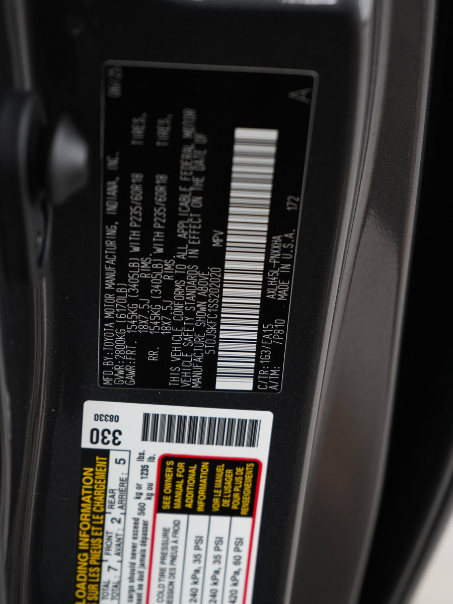 Used 2025 Toyota Sienna XLE w/ XLE Plus Package AWD/4WD image 30