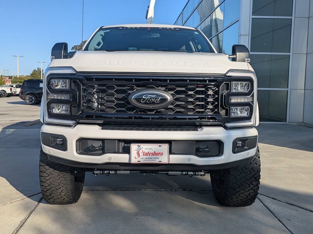 New 2026 Ford F250 Lariat w/ Black Appearance Package AWD/4WD image 8