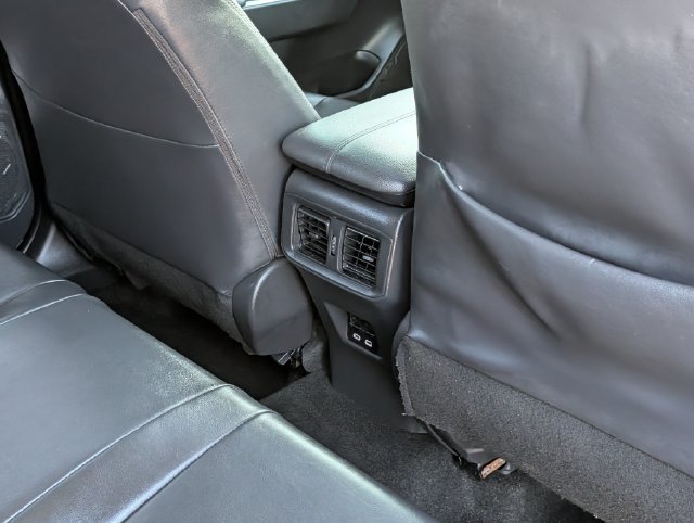 Used 2024 Toyota RAV4 XLE Premium AWD/4WD image 32