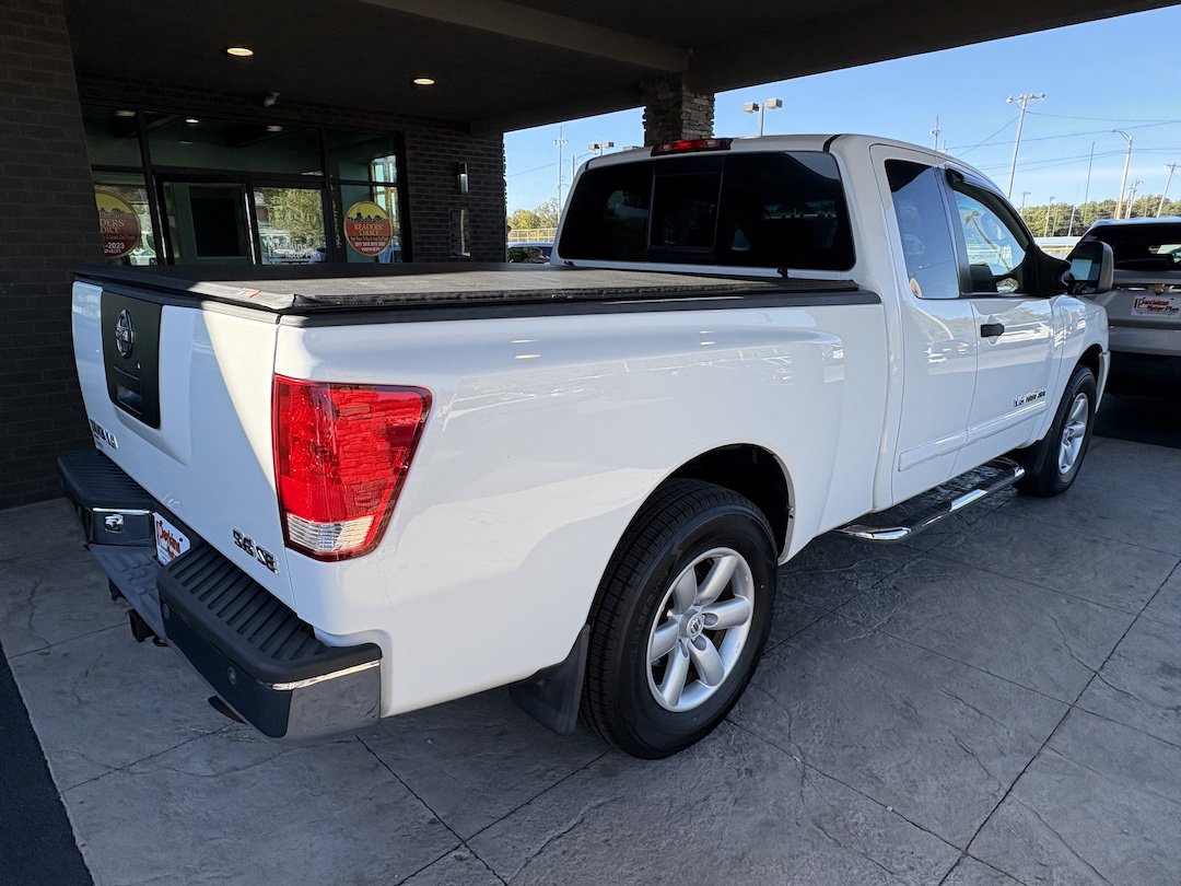 Used 2008 Nissan Titan SE RWD image 6