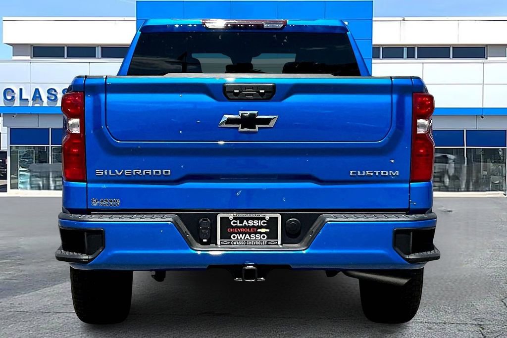 New 2026 Chevrolet Silverado 1500 Custom AWD/4WD image 4