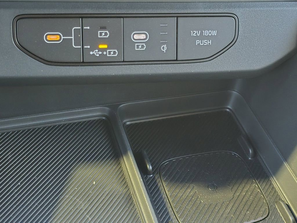 New 2026 Kia Carnival EX image 30