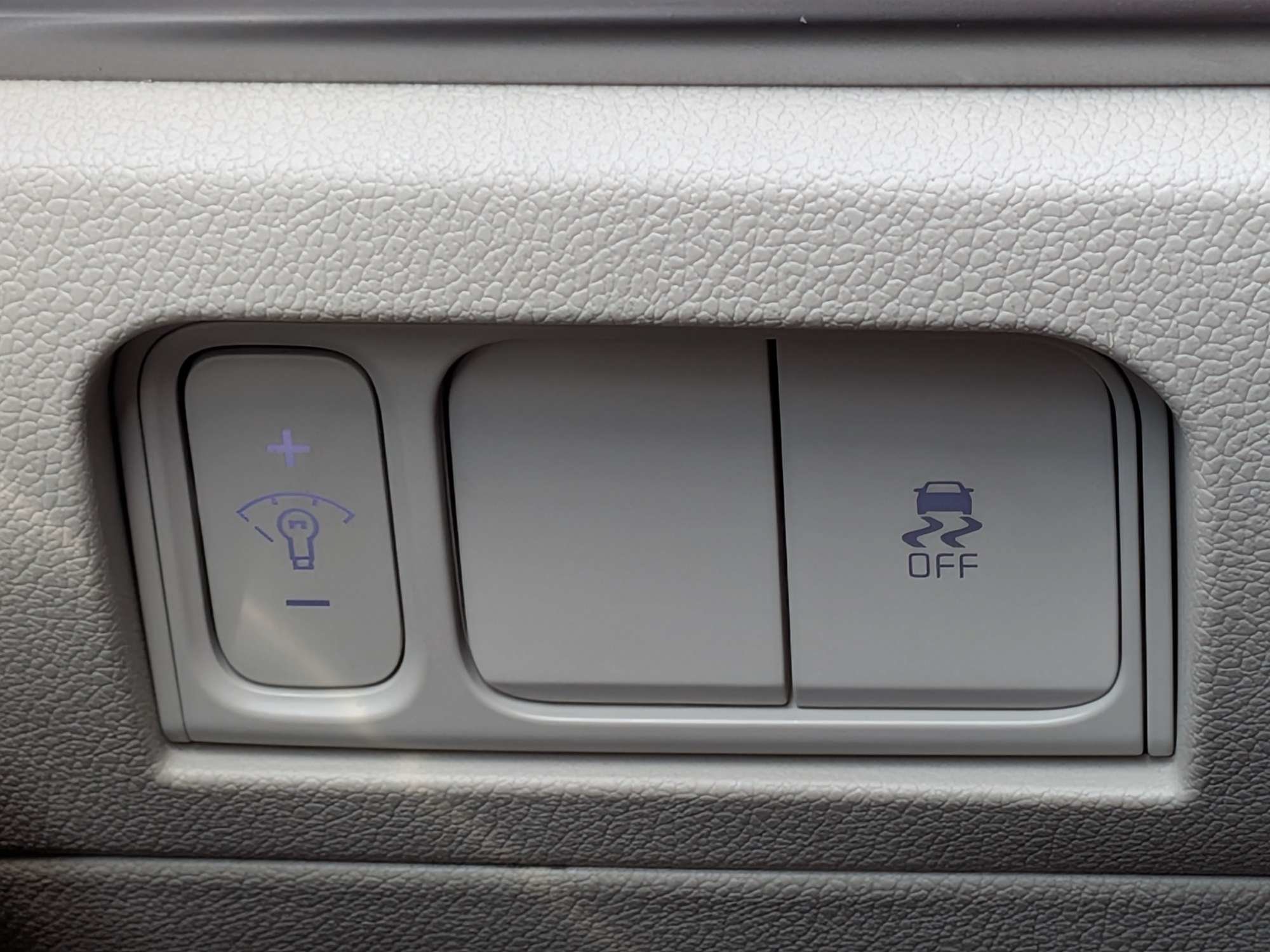 Certified 2025 Kia Sorento S w/ Panoramic Sunroof Package FWD image 31