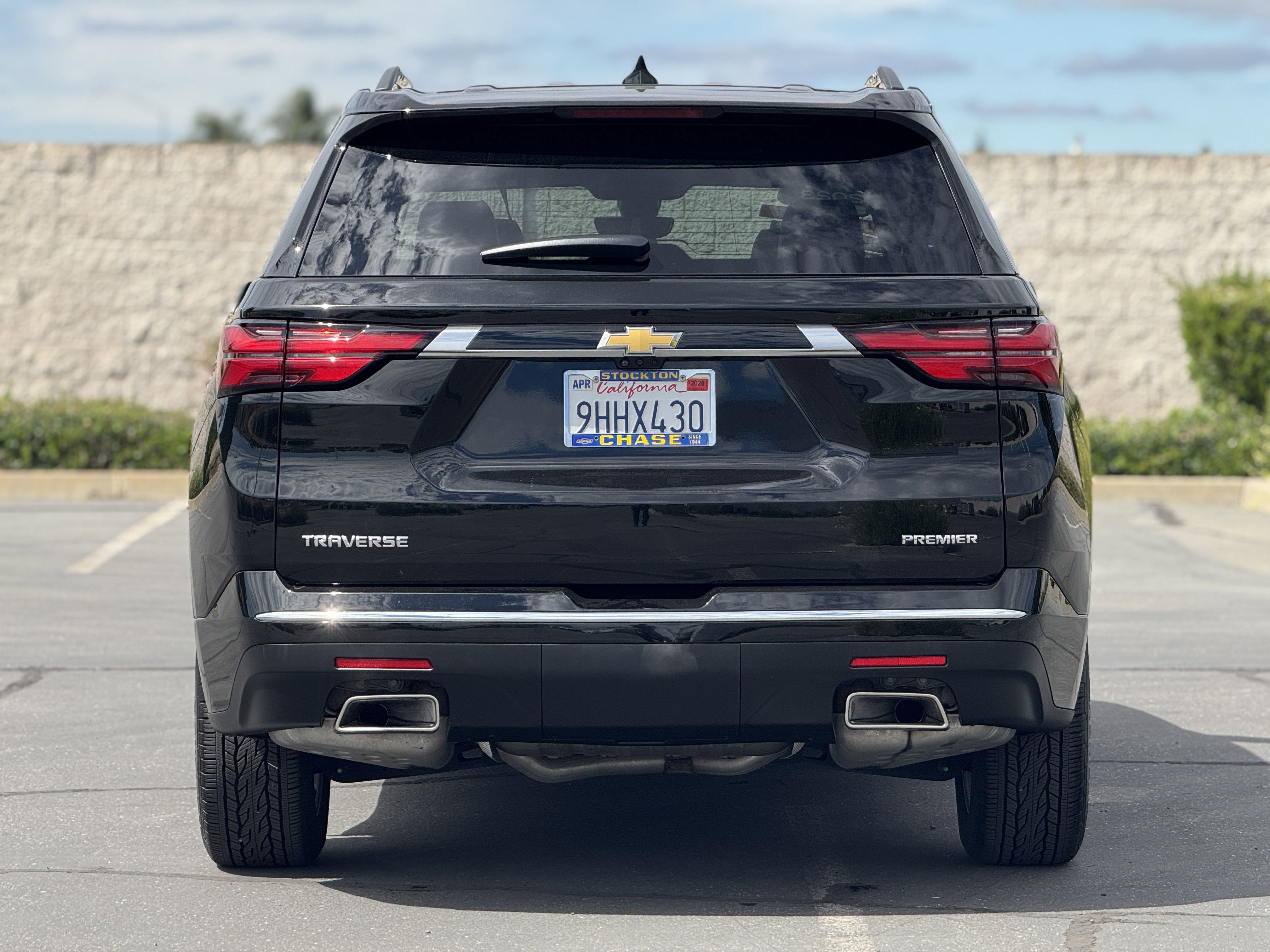 Used 2023 Chevrolet Traverse Premier image 5