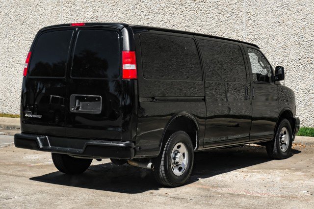 Used 2021 Chevrolet Express 2500 w/ Driver Convenience Package image 10